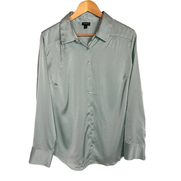 Torrid Blouse Size 0X Satin Button‎ Down Long Sleeve Easter Top Pastel Green - Picture 2 of 10